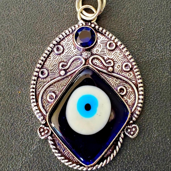 New Blue Evil Eye and Blue Topaz 925 Silver Pendant. - Picture 2 of 13